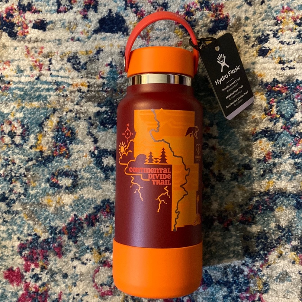 Rare Hydro Flask SCENIC TRAIL LIMITED EDITION NWT